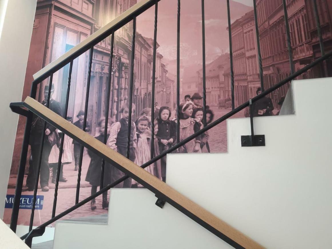 CMYK Ústí nad Labem Usti nad Labem Exterior foto
